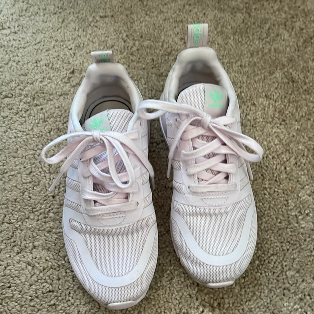 Girls Adidas sneakers